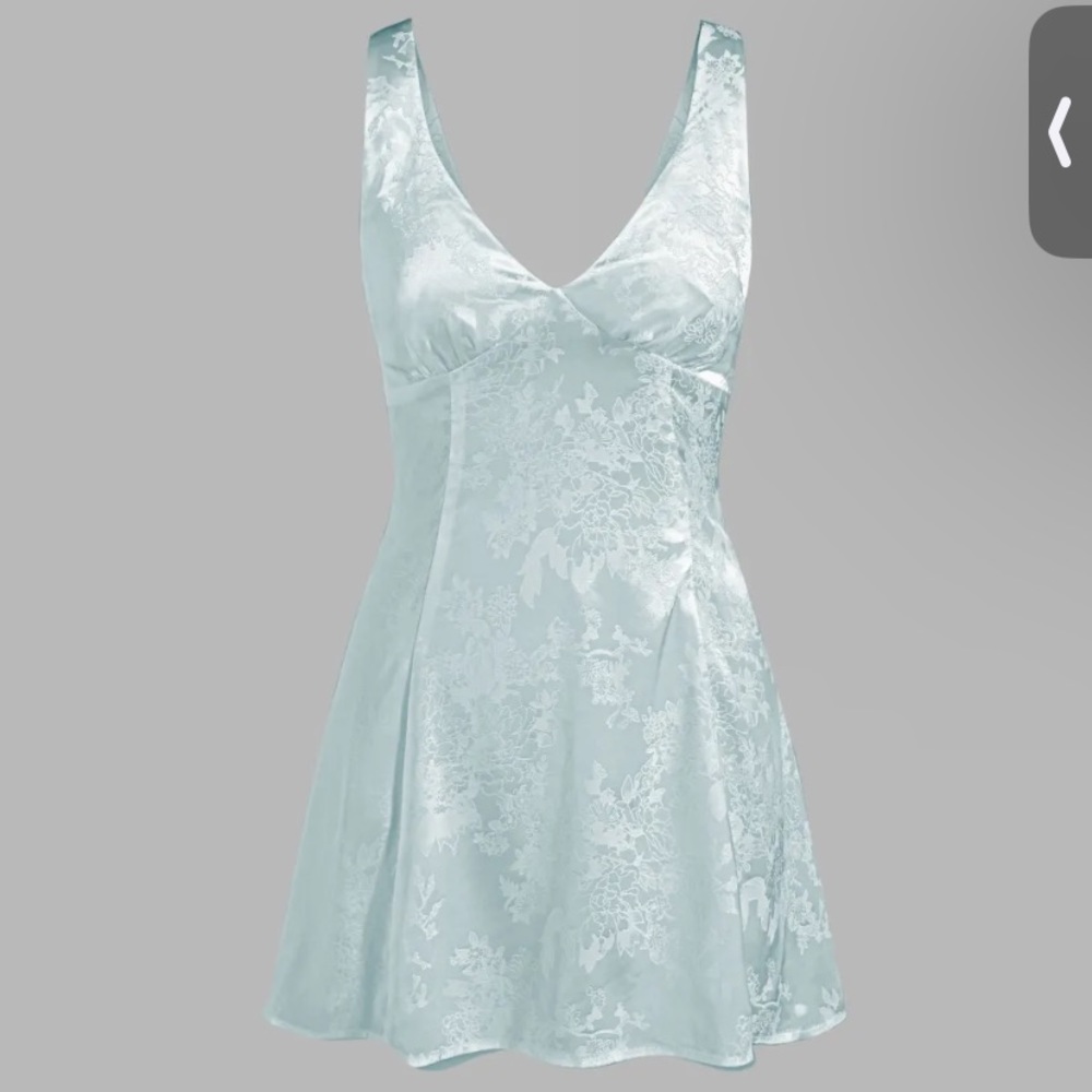 Blue Satin Dreas